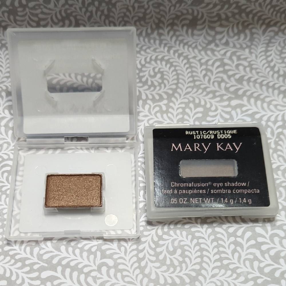 Mary Kay Chromafusion Eye Shadow in Rustic